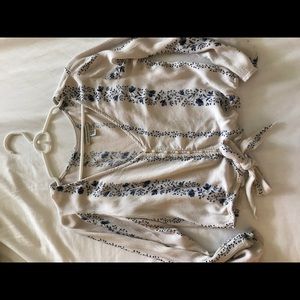 American Eagle Crop Tie Top