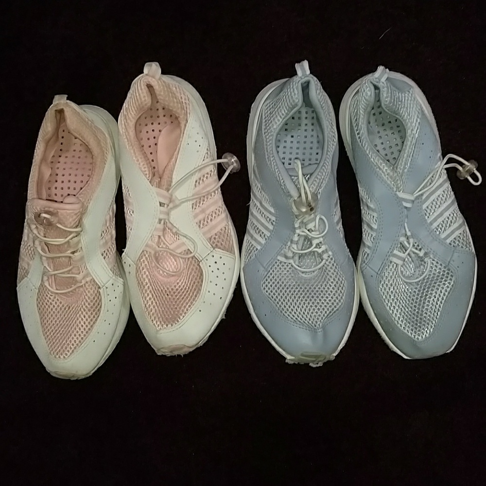 Set of Women's Water Shoes