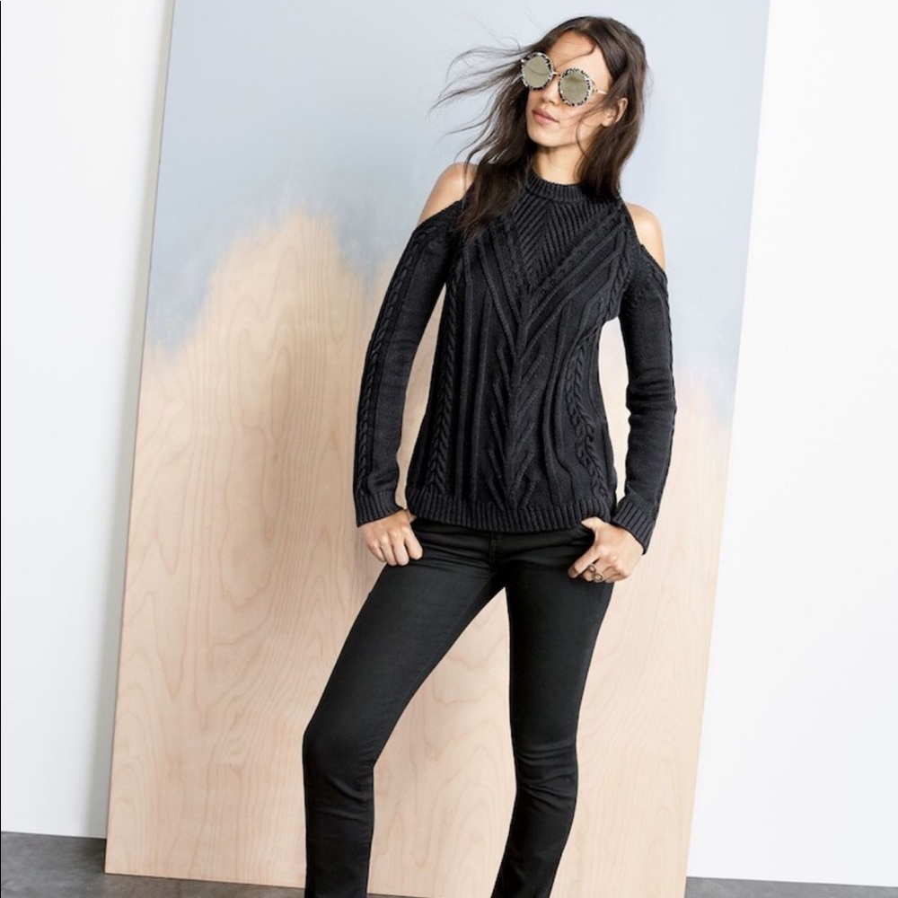 Vince Camuto sweater