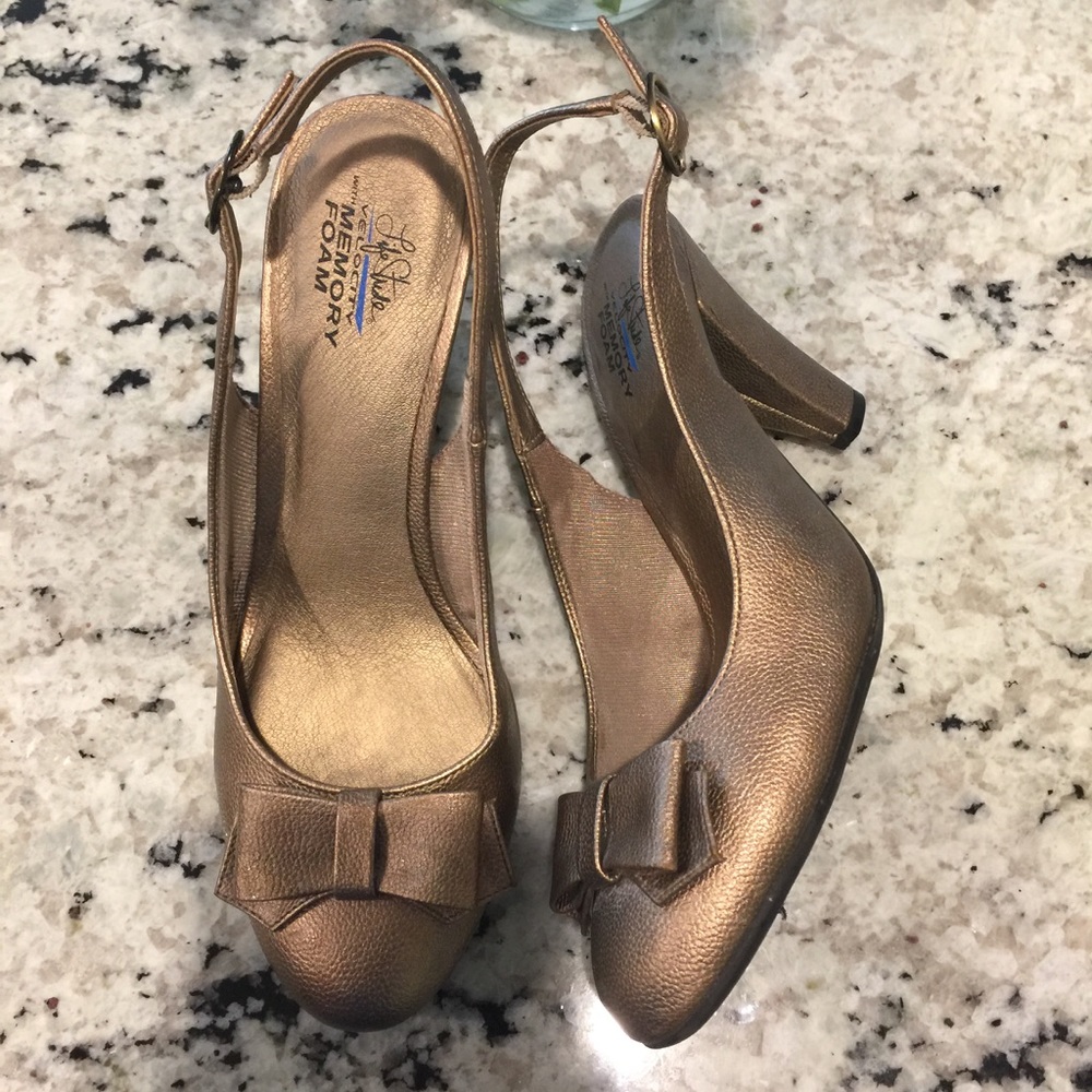 Life Stride Memory Foam Heels
