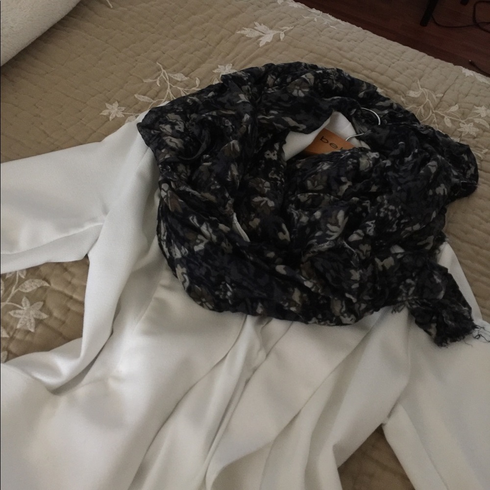 Light weight black scarf