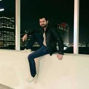 Meet your Posher, Simon vera