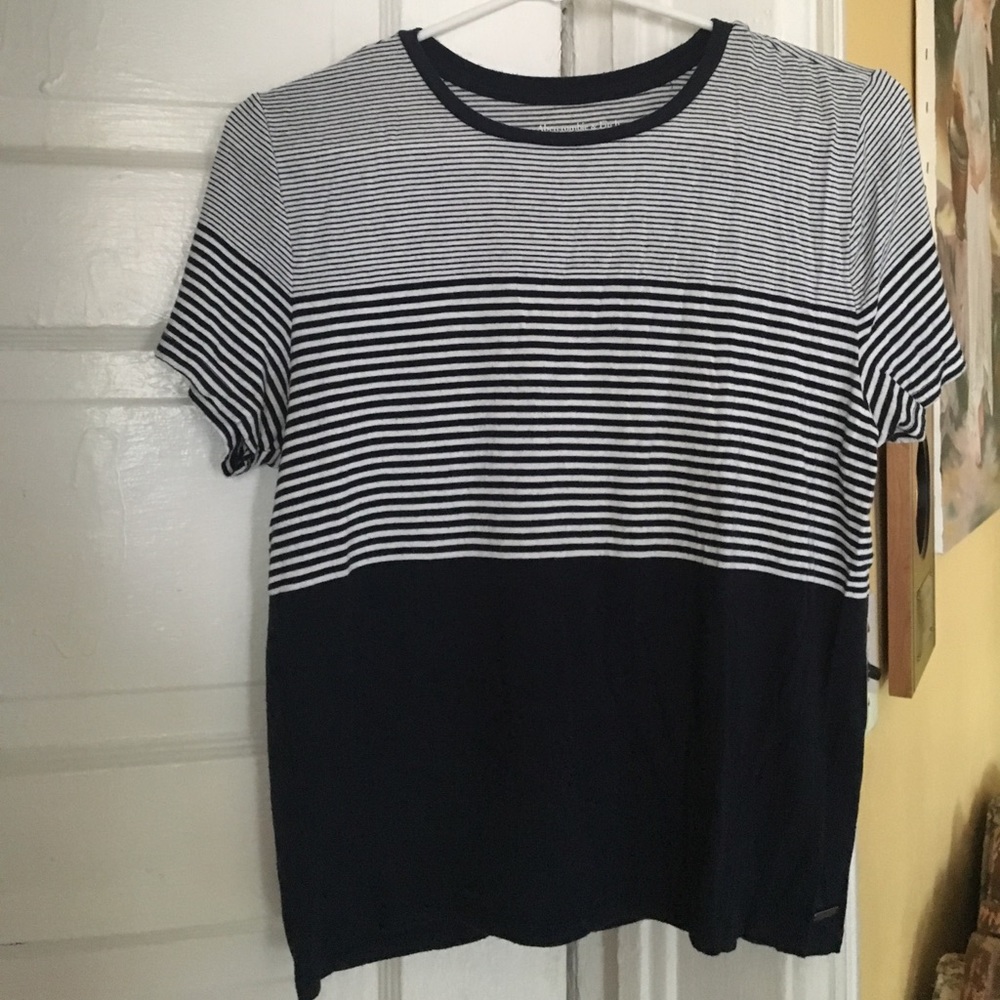 Short-Sleeve Stripped T-Shirt