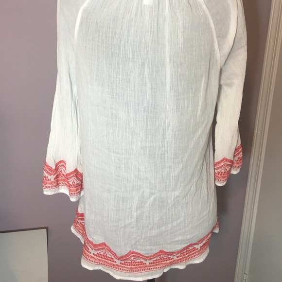 Old Navy Blouse - Picture 3 of 5