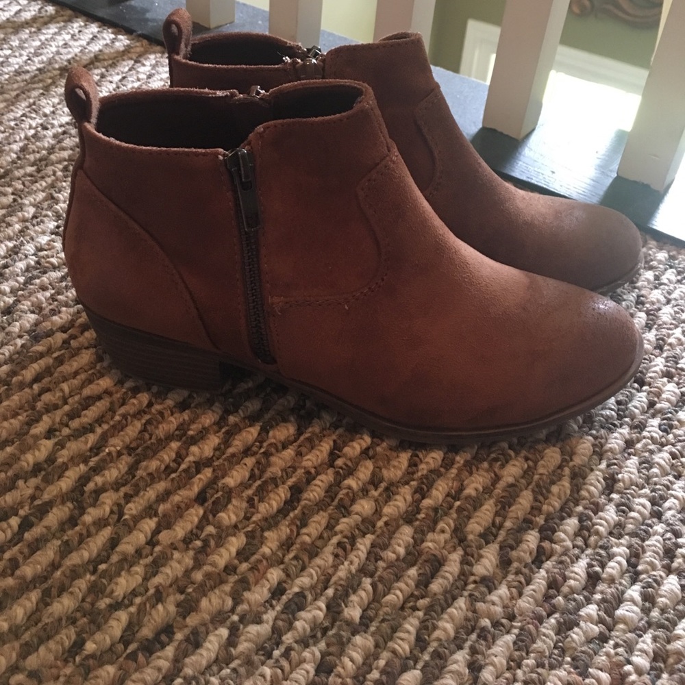 Fall brown booties