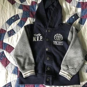 Like new Boys Oshkosh B'gosh sweatshirt