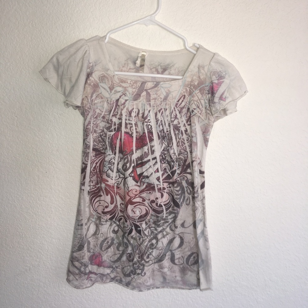 T-shirt