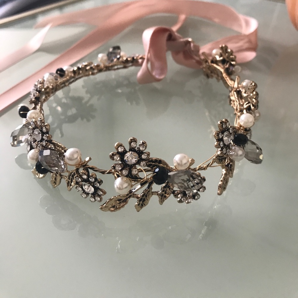 Also Headpiece Crown