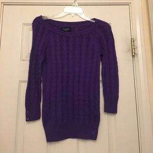 Cropped sleeve sweater