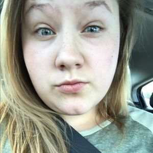 Meet your Posher, Kaitlin