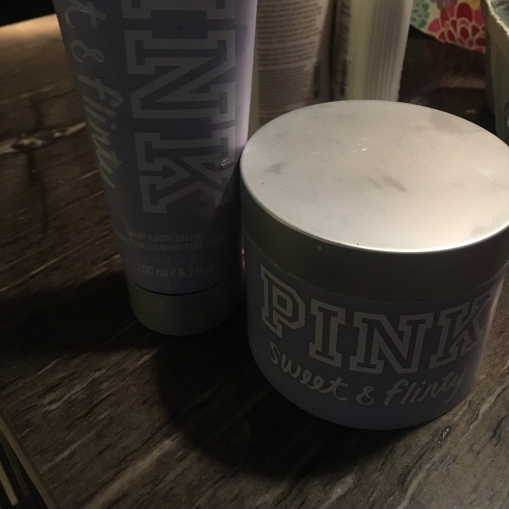 Pink 'sweet and flirty' two piece lotion set !