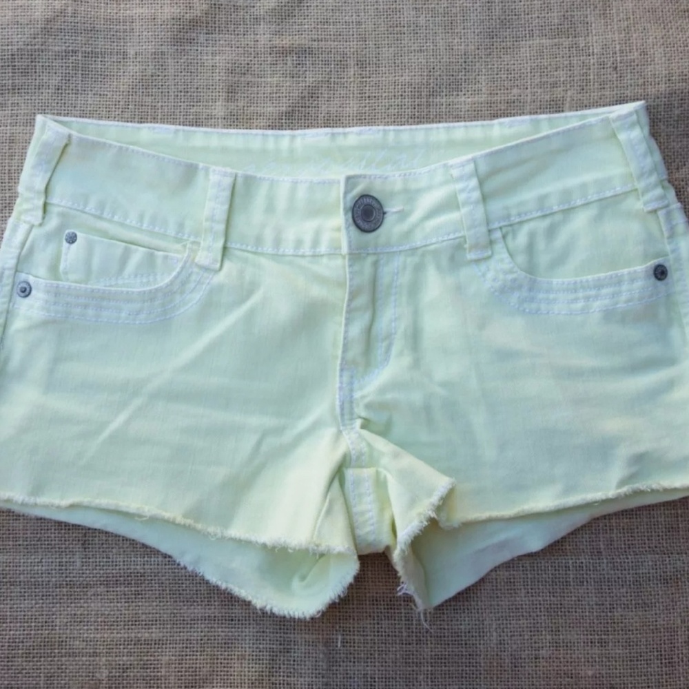 Aeropostale pale yellow cut-off frayed shorts