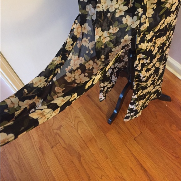 Forever 21 Maxi Dress - Picture 4 of 4