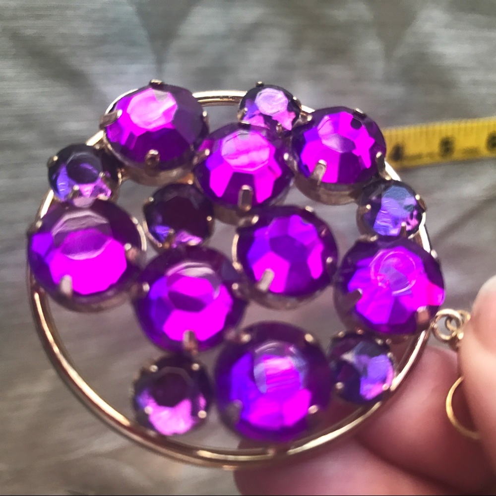 Berry statement earrings. 💋✨ - Picture 3 of 5