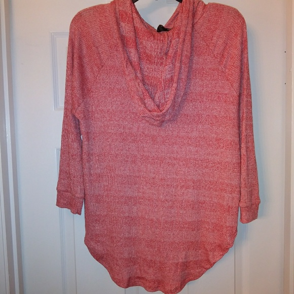 SOLD Pullover Hoodie Top - Picture 2 of 2