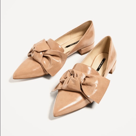 Zara Shoes - CCO Zara Nude Loafer style shoe with bow