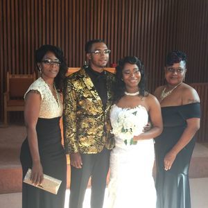 Meet your Posher, Latisha