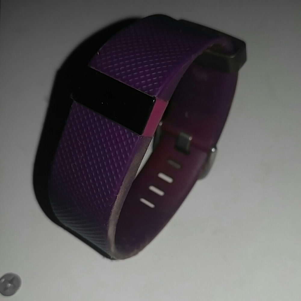 Purple FitBit Charge HR, large band