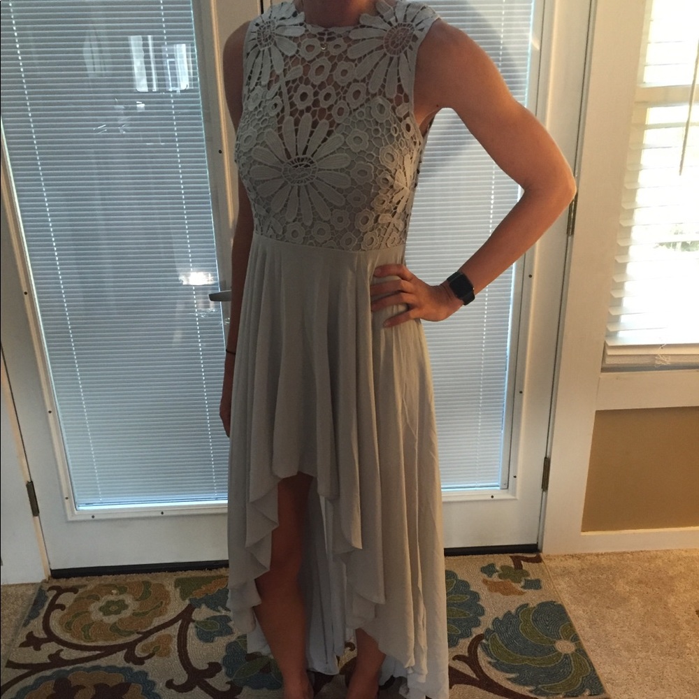 Grey crochet lace and poly-chiffon dress- small