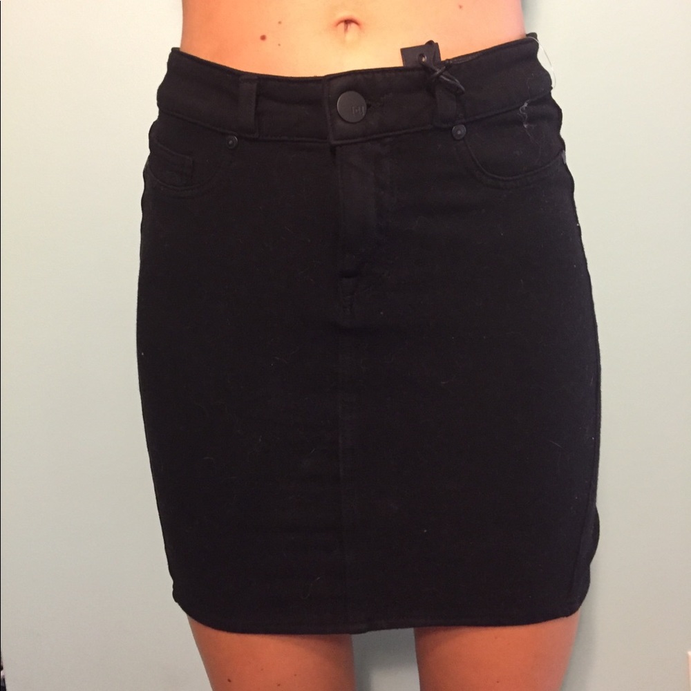 Anarchy Knit Skirt
