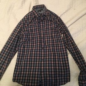 BR Men's blue plaid dress shirt medium.