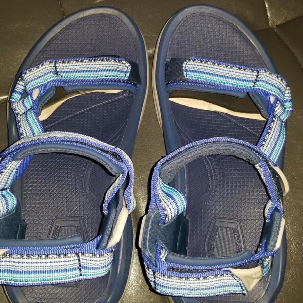 Teva sandals - Picture 3 of 8