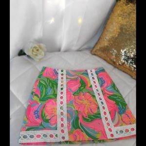NWOT size 00 Lilly Pulitzer Skirt never worn