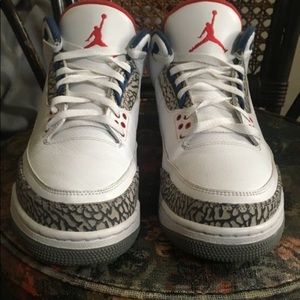 Jordan 3's
