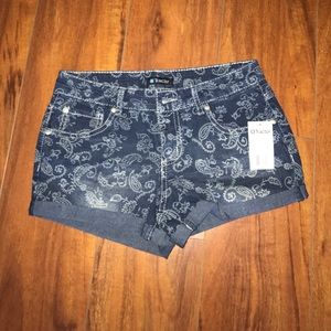 BRAND NEW TRACTOR SHORTS
