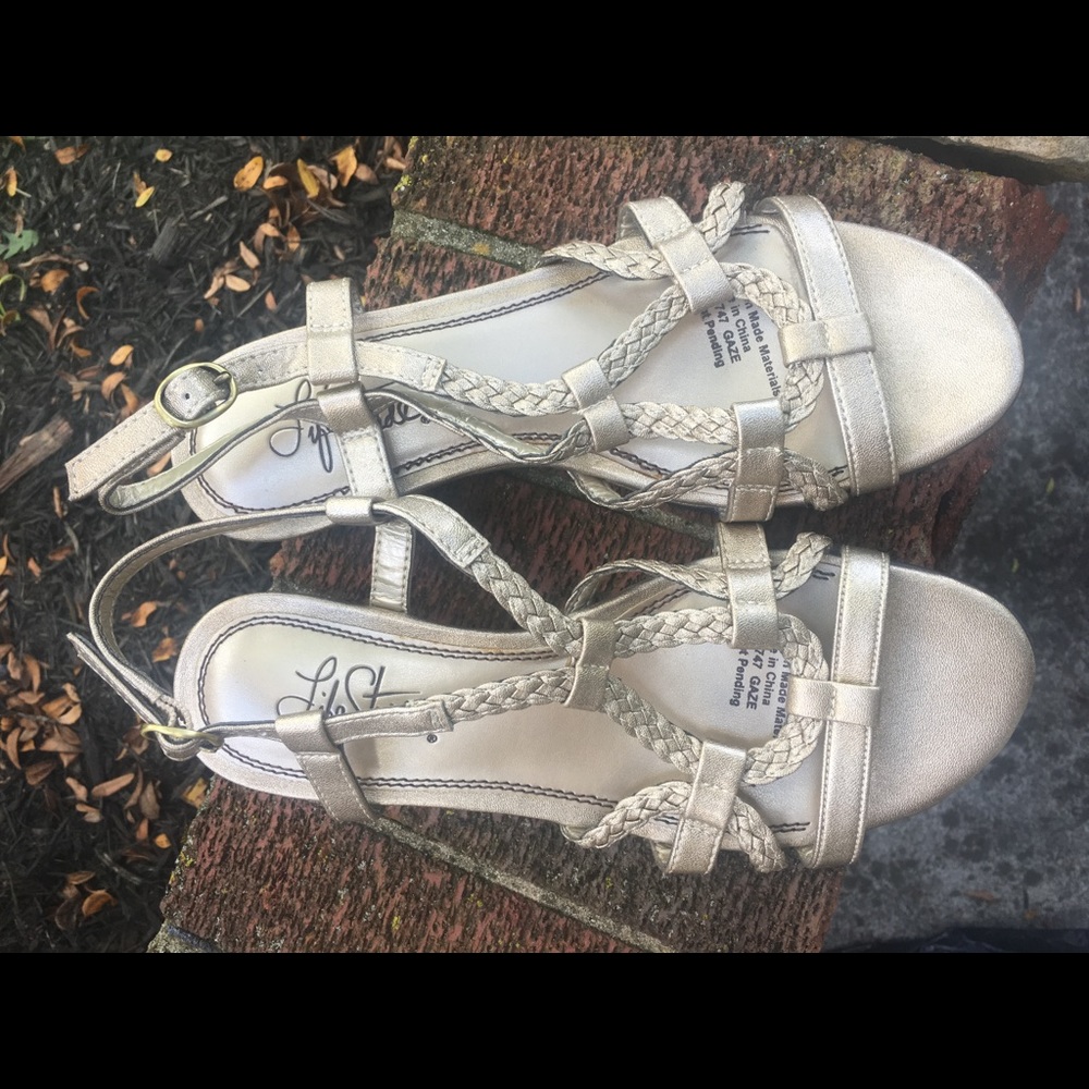 Life Stride Sandals