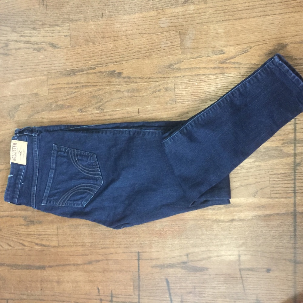 Hollister Super Skinny Jeans
