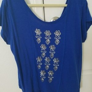 Hollister t-shirt with gold sequin detailing