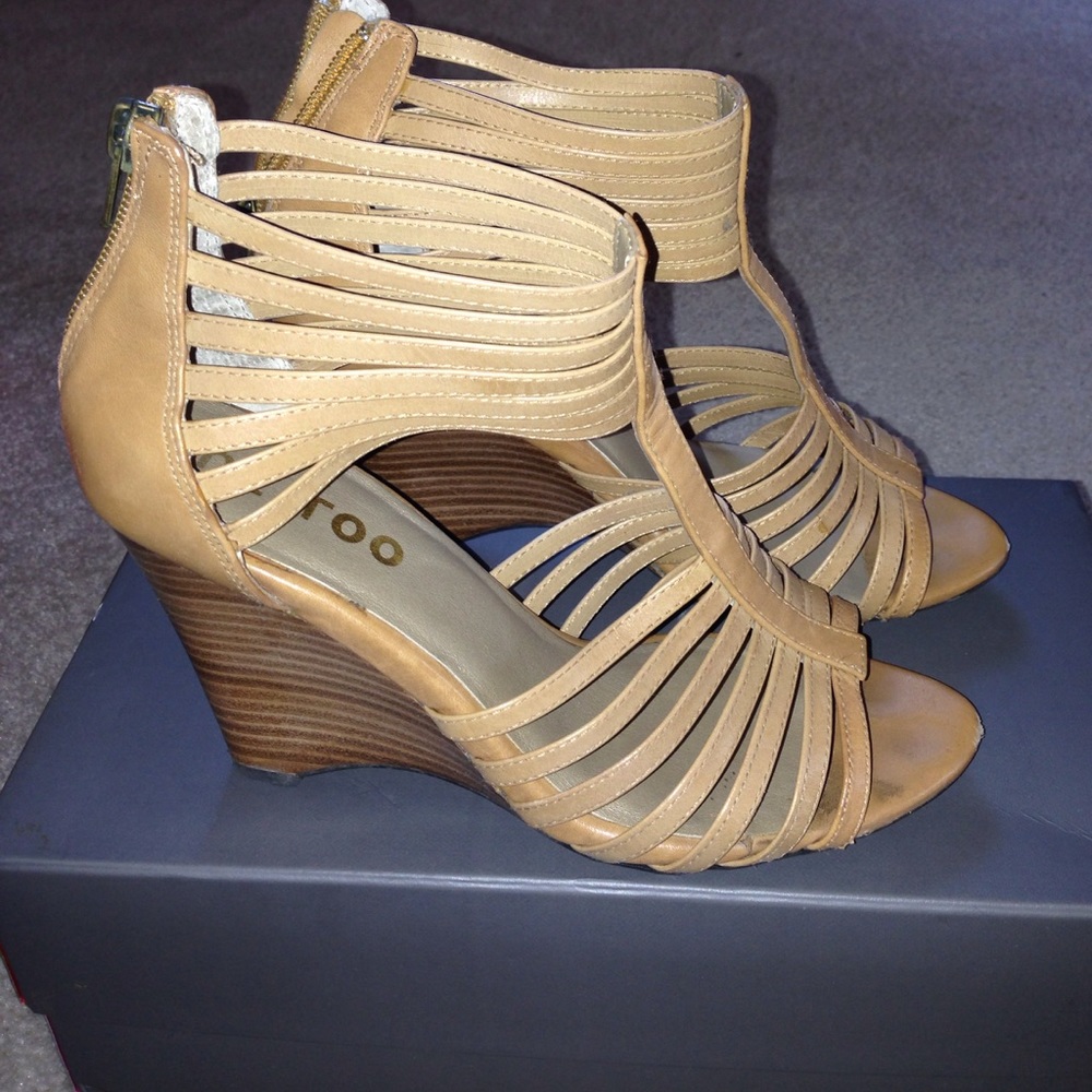 Strappy Wedge sandals