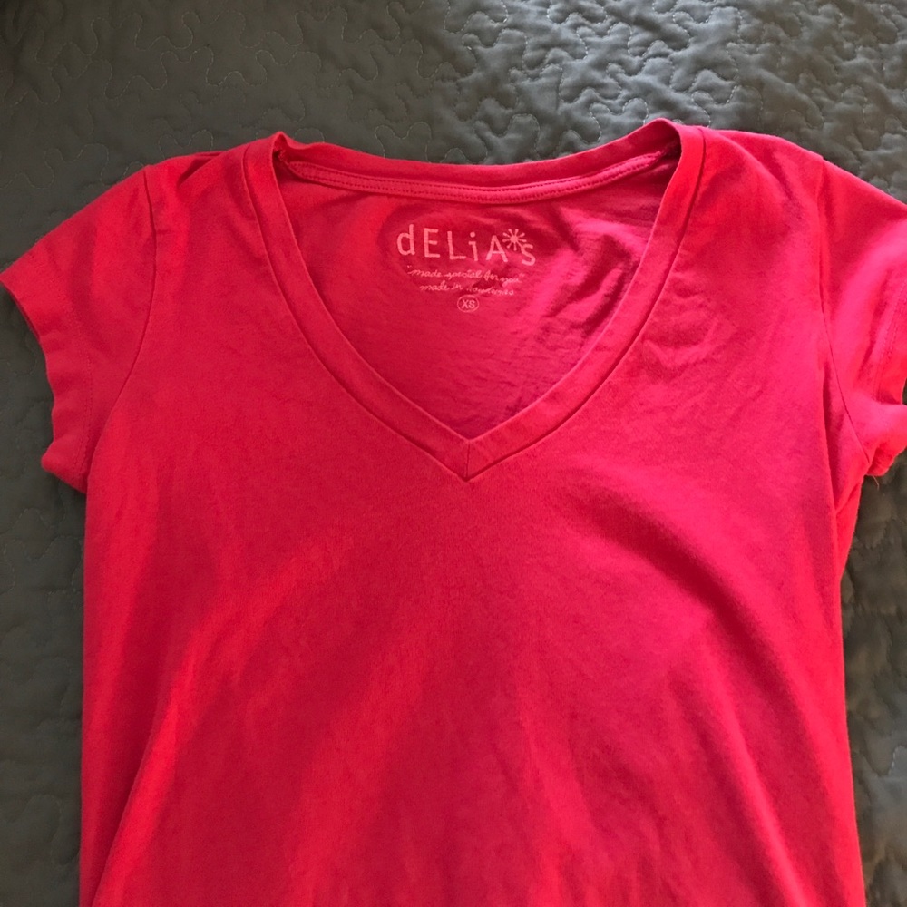 Pink Shirt XS🍑 CLOSET CLEAROUT 🍑