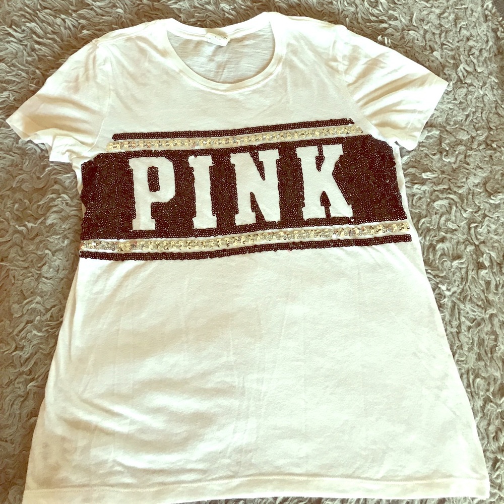 PINK VICTORIA'S SECRET T-SHIRT