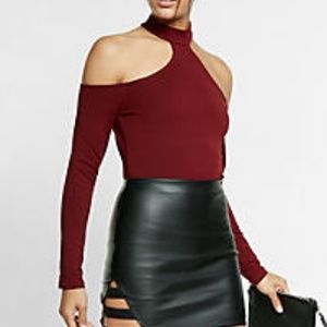 Cold Shoulder Mock Neck Tee