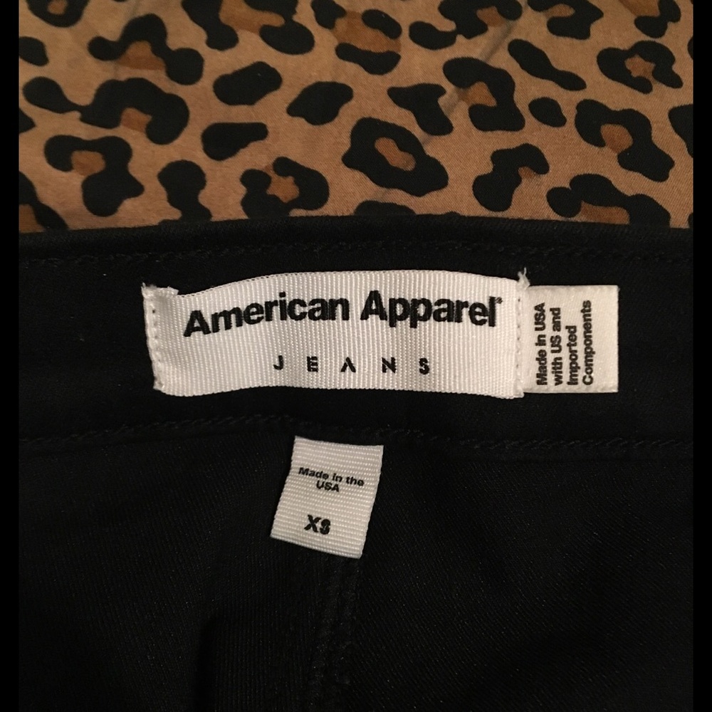 AMERICAN APPAREL BLACK EASY JEANS XS