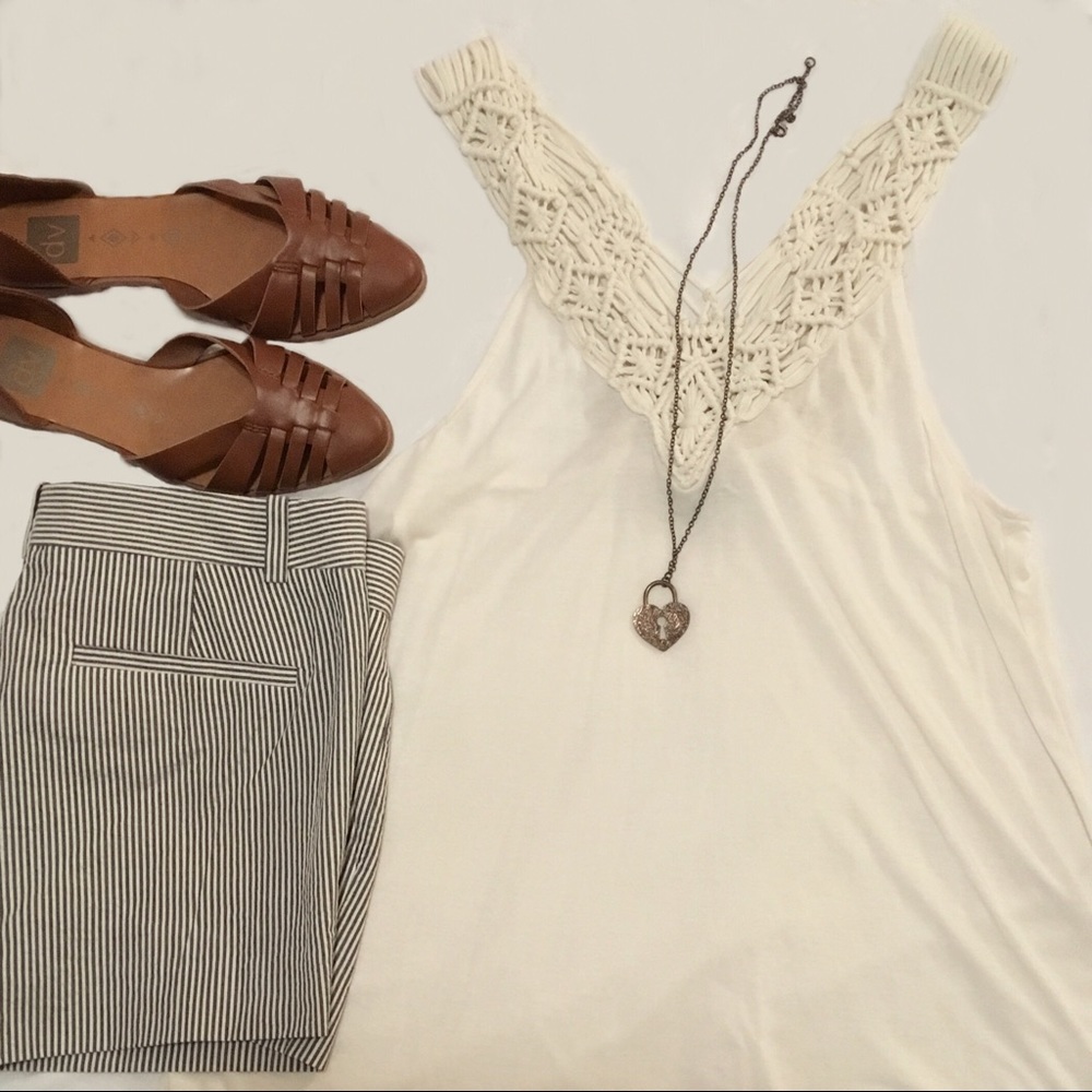 American Eagle Cream Tank