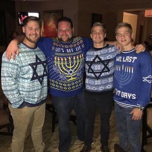 Meet your Posher, Adam