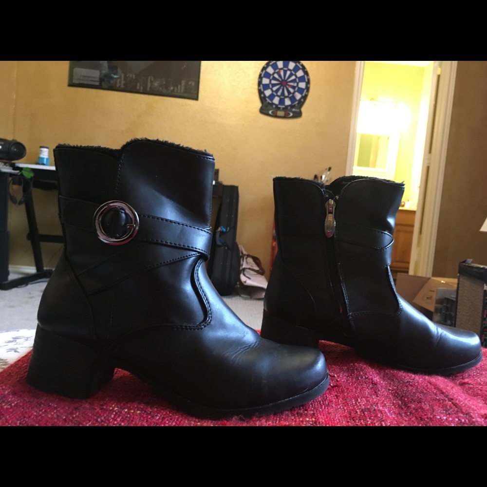 Black boots