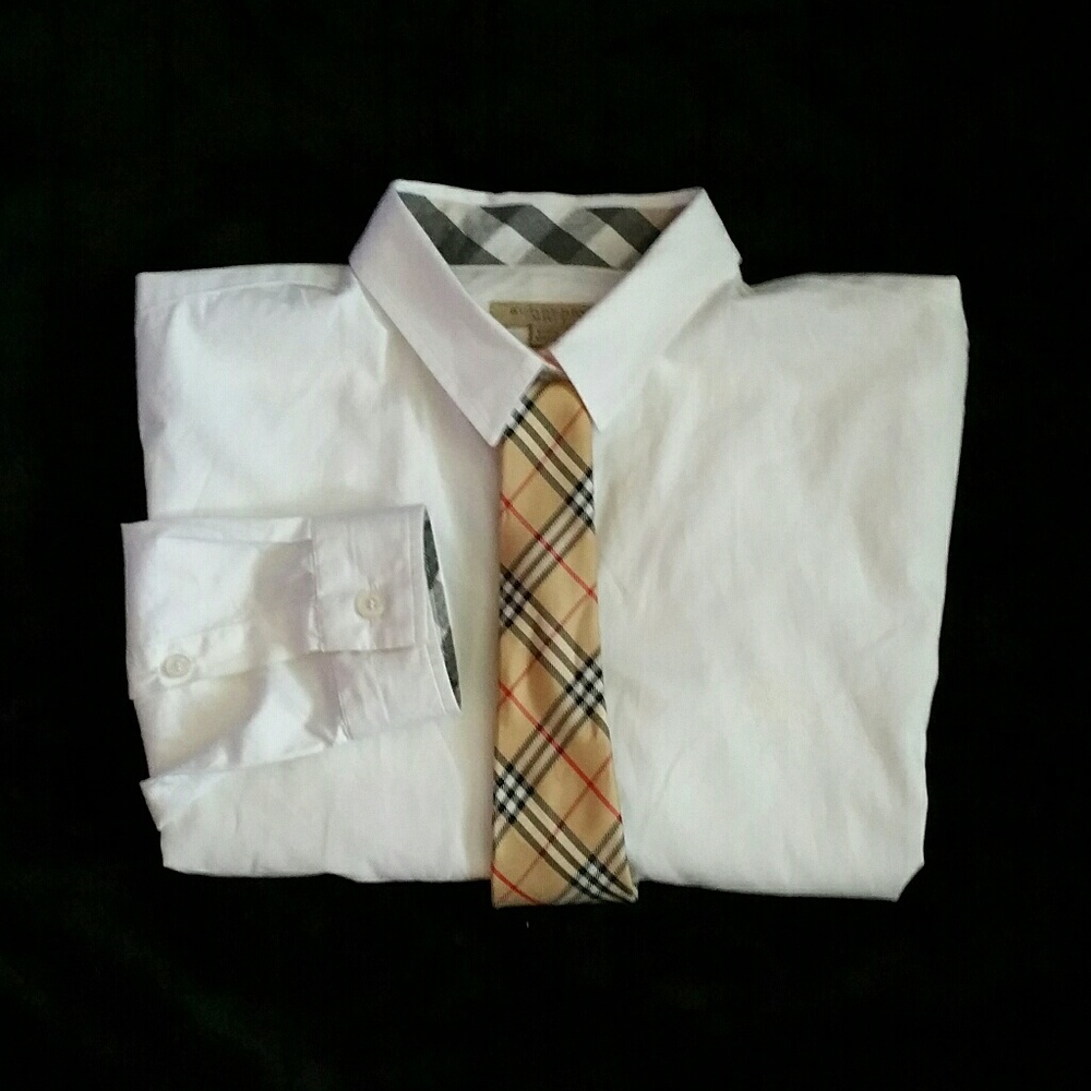 Men's Burberry Pull Over/Button Down Shirt
