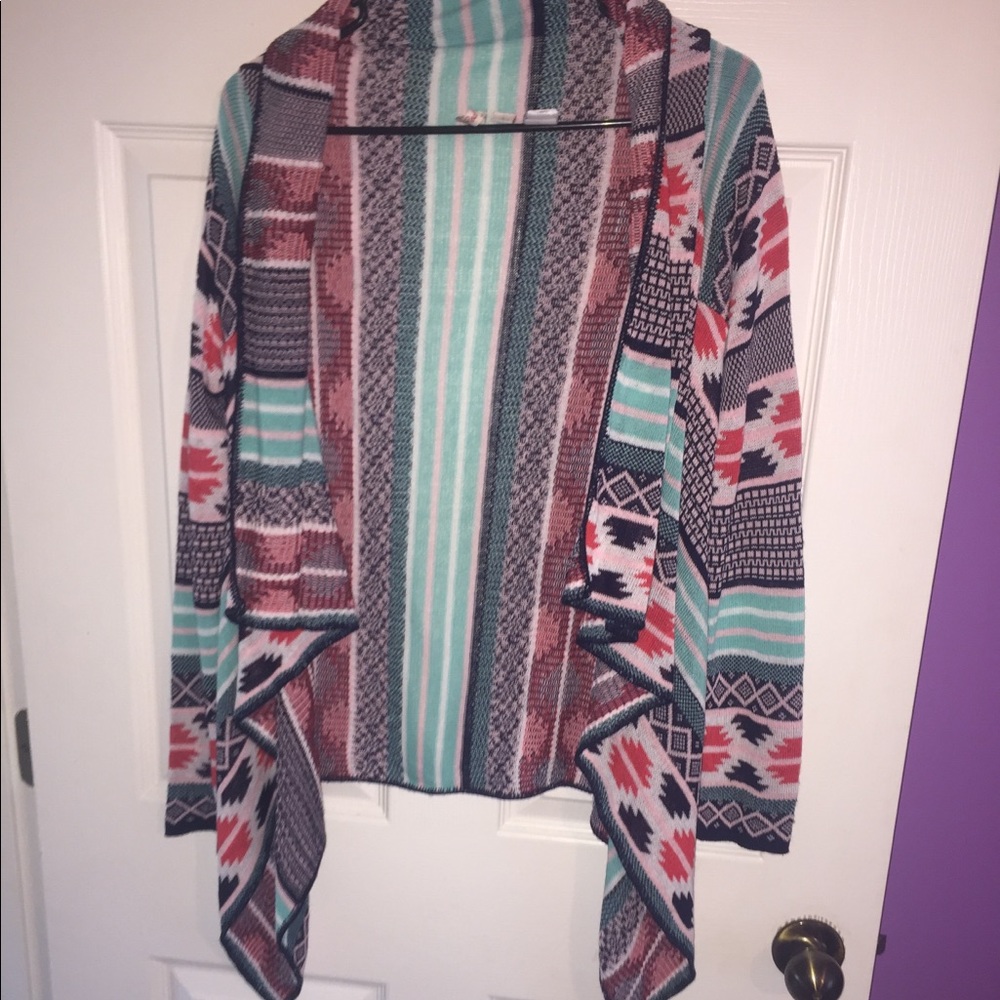 Red Camel Printed cardigan size small