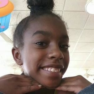 Meet your Posher, Milan