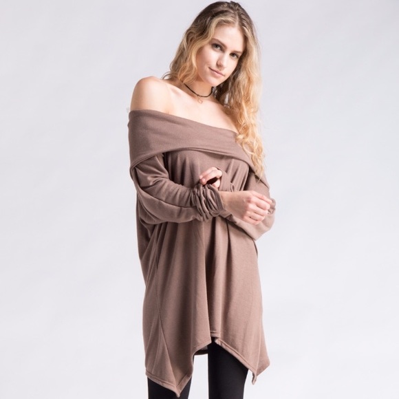 Off shoulder Tunic - Picture 2 of 4