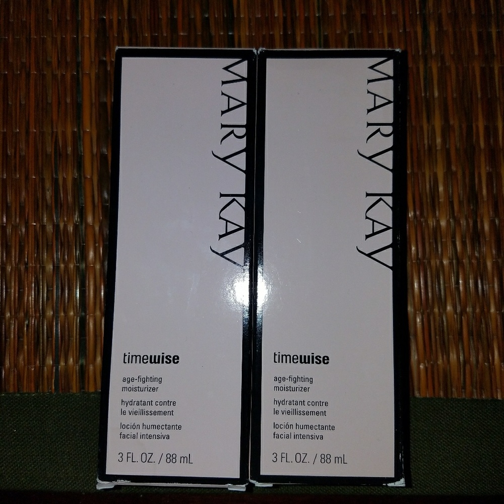 Mary Kay Age fighting Moisturizer