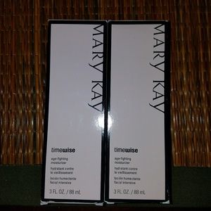 Mary Kay Age fighting Moisturizer