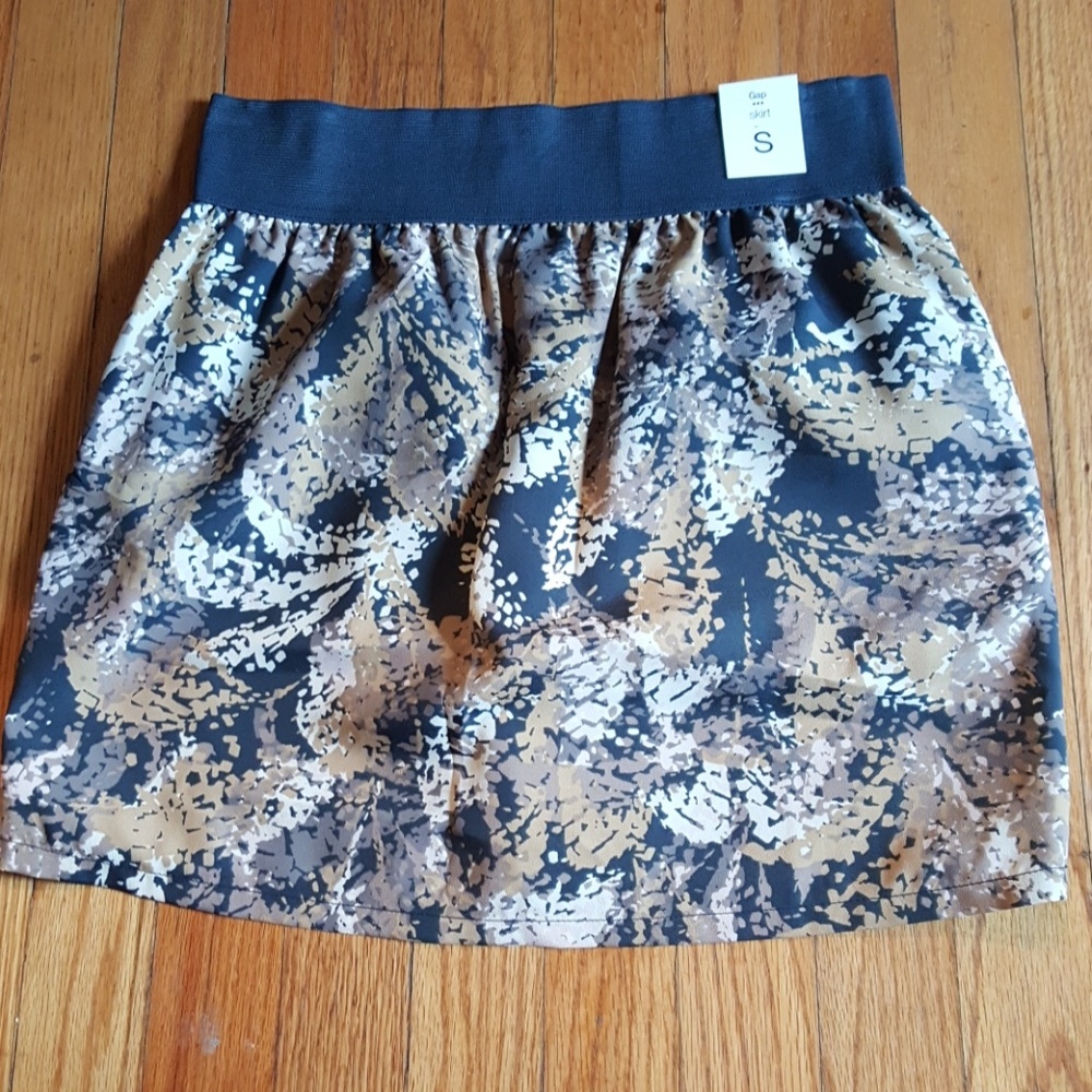 NWT Gap Factory skirt