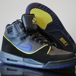 Women's Nike Air Assaults