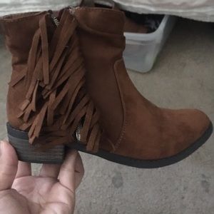 Brown boots