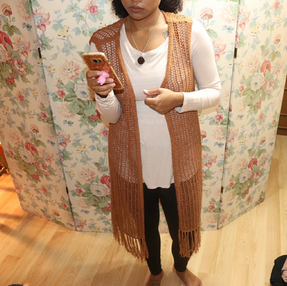 Fringe Sleeveless Sweater